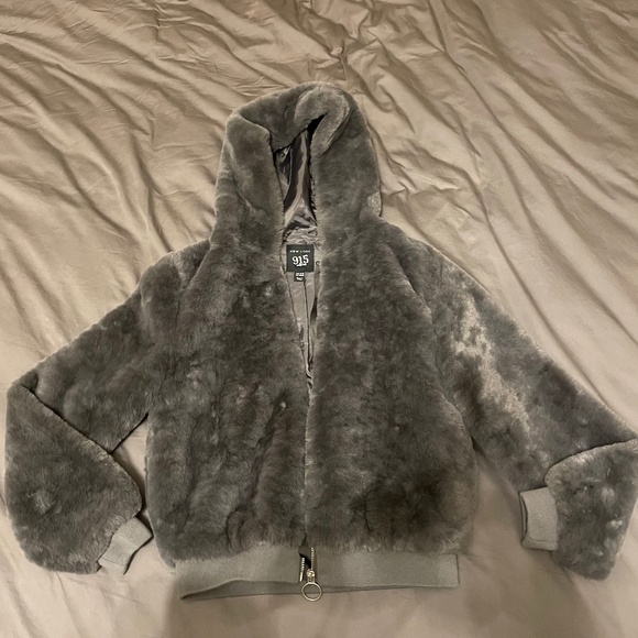 Fluffy faux fur hoody sweater grey - Picture 1 of 9